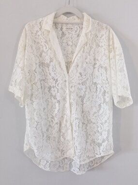 A BRONZE AGE lace Romeo button down